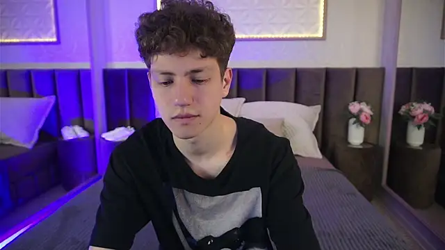 StefanBev online show from April 10, 2026, 7:18 pm