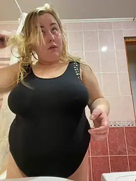 Mommy-girl-Lola online show from February 25, 2026, 8:02 am