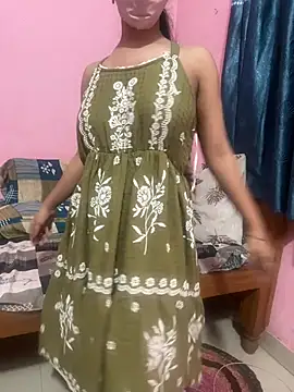 Snapshot of Hello_Priya16 chatting on June 18, 2026, 10:36 pm Hello Priya16 online show from June 18, 2026, 10:36 pm