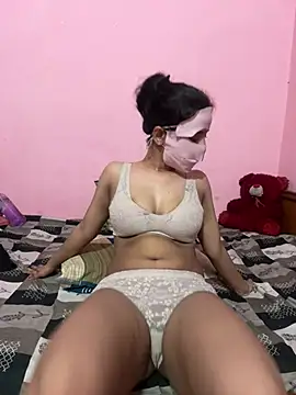 Snapshot of Hello_Priya16 chatting on June 20, 2026, 8:11 pm Hello Priya16 online show from June 20, 2026, 8:11 pm