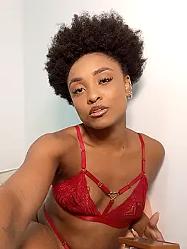 MusaNatacha online show from March 24, 2026, 11:21 pm