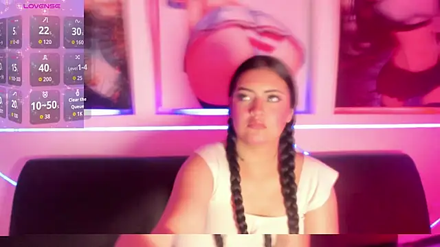 Snapshot of JoycePierce chatting on March 3, 2026, 12:33 pm JoycePierce online show from March 3, 2026, 12:33 pm