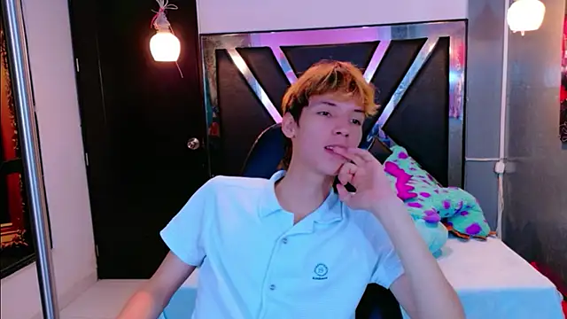 Snapshot of Liam_Green1 chatting on February 9, 2026, 11:58 am Liam Green1 online show from February 9, 2026, 11:58 am