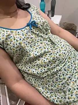 unicornbabe23 online show from May 13, 2026, 10:17 pm