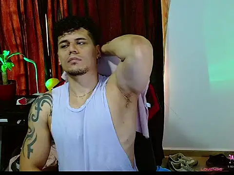 Logan0626 online show from June 3, 2026, 3:39 pm