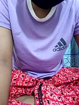 Snapshot of Cute_Queen_Noor chatting on February 12, 2026, 1:17 pm Cute Queen Noor online show from February 12, 2026, 1:17 pm