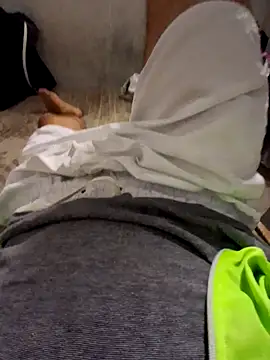 ReizinhoOh online show from February 19, 2026, 10:28 pm