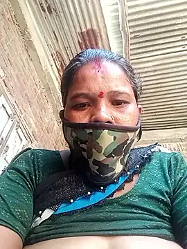 Snapshot of Kirti_sacsena chatting on March 11, 2026, 8:31 am Kirti sacsena online show from March 11, 2026, 8:31 am