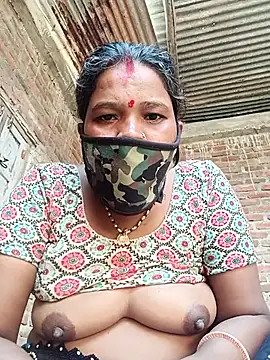 Snapshot of Kirti_sacsena chatting on March 24, 2026, 8:41 am Kirti sacsena online show from March 24, 2026, 8:41 am