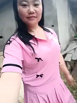 Snapshot of lisn-cute chatting on February 22, 2026, 11:47 pm lisn-cute online show from February 22, 2026, 11:47 pm