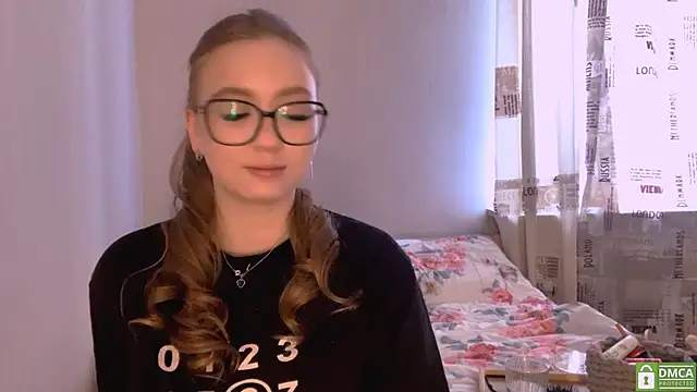 Fayalotyncute online show from March 5, 2026, 1:07 pm