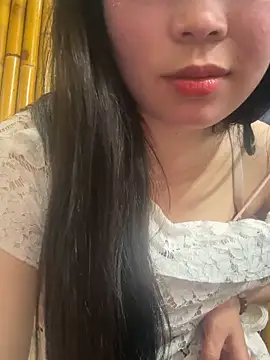 cuty lusy online show from March 8, 2026, 3:16 pm