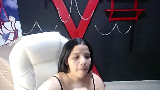 Snapshot of Zalomme chatting on March 4, 2026, 2:23 pm Zalomme online show from March 4, 2026, 2:23 pm