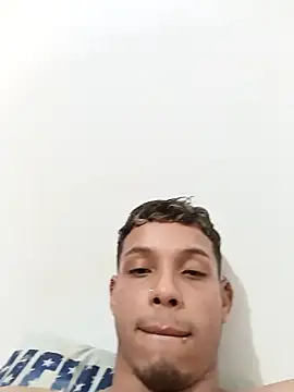 Gael zambrano online show from March 4, 2026, 8:48 pm