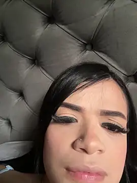 Snapshot of Alessia_Gold chatting on March 4, 2026, 7:20 pm Alessia Gold online show from March 4, 2026, 7:20 pm