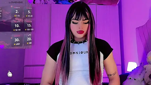 Danna xz online show from June 7, 2026, 5:27 pm