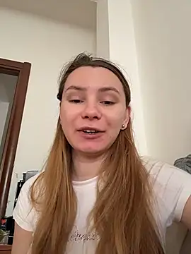 Snapshot of AlessiaandJay chatting on April 30, 2026, 7:36 am AlessiaandJay online show from April 30, 2026, 7:36 am