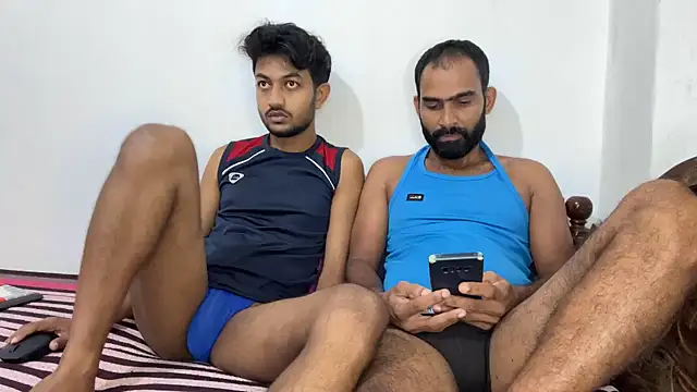 Snapshot of DesiDaddyandSon chatting on May 12, 2026, 2:19 am DesiDaddyandSon online show from May 12, 2026, 2:19 am