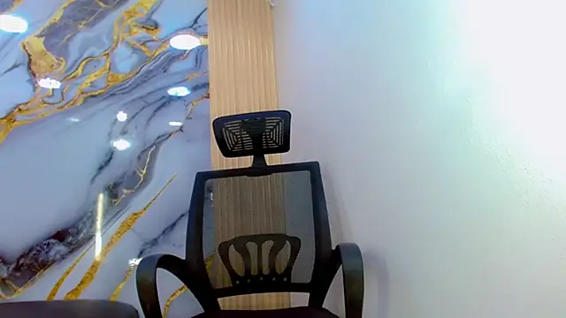 DaviidBuckx  online show from March 26, 2026, 2:17 am