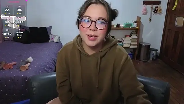 Snapshot of Sofie_Morris chatting on July 19, 2026, 5:44 am Sofie Morris online show from July 19, 2026, 5:44 am