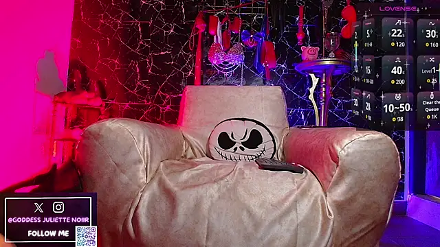 GoddessJulietteNoiir online show from April 5, 2026, 11:40 am