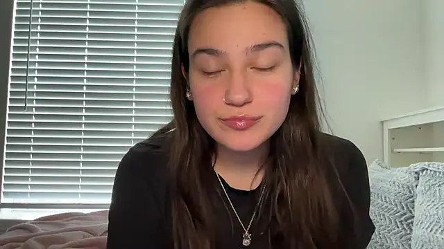 Snapshot of anitayurmoniii chatting on July 18, 2026, 11:08 pm anitayurmoniii online show from July 18, 2026, 11:08 pm