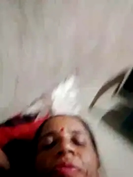 Snapshot of Anitarakkoli chatting on June 11, 2026, 6:06 pm Anitarakkoli online show from June 11, 2026, 6:06 pm
