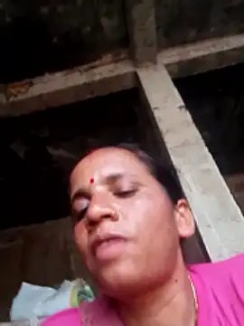 Snapshot of Anitarakkoli chatting on June 29, 2026, 10:59 am Anitarakkoli online show from June 29, 2026, 10:59 am