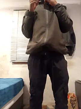 ZEEGOON online show from March 4, 2026, 9:21 pm