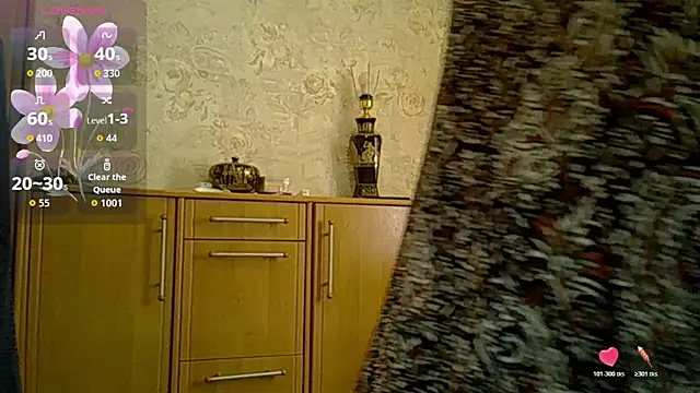 CurvyWild Lady30 online show from March 28, 2026, 10:04 am