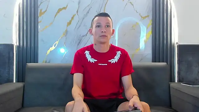 Isaak 26 online show from April 13, 2026, 11:05 am