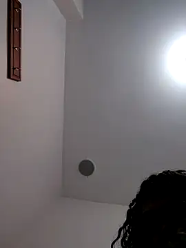 diablita48 online show from March 10, 2026, 11:54 pm