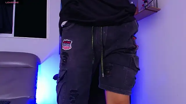 Snapshot of Gael_moon_ chatting on February 13, 2026, 4:30 am Gael moon online show from February 13, 2026, 4:30 am