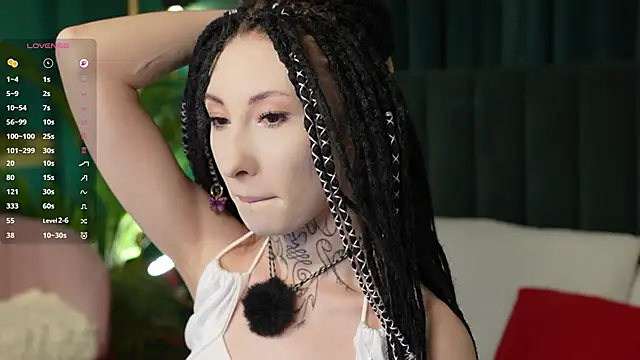 roxy morrison x online show from March 19, 2026, 5:39 pm