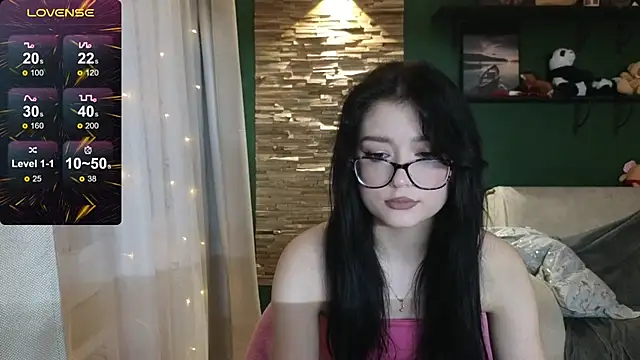 Whitney11 1131 online show from February 20, 2026, 2:17 pm