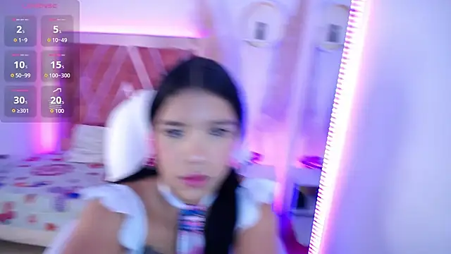 Taylor scottt online show from April 18, 2026, 9:48 pm