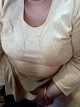 Simran 008 online show from February 14, 2026, 9:39 am