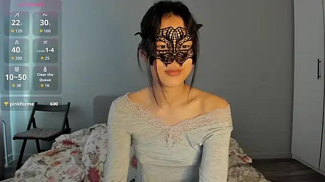 Snapshot of HelenBlazeTrt chatting on June 7, 2026, 2:16 am HelenBlazeTrt online show from June 7, 2026, 2:16 am