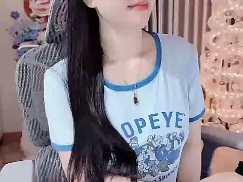 Snapshot of Agnelyn___ chatting on April 7, 2026, 2:06 pm Agnelyn online show from April 7, 2026, 2:06 pm