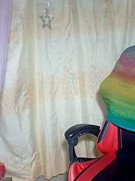 Snapshot of yun_2006 chatting on February 16, 2026, 2:35 pm yun 2006 online show from February 16, 2026, 2:35 pm