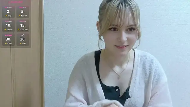 Snapshot of e_ri_ka93 chatting on April 29, 2026, 4:00 pm e ri ka93 online show from April 29, 2026, 4:00 pm
