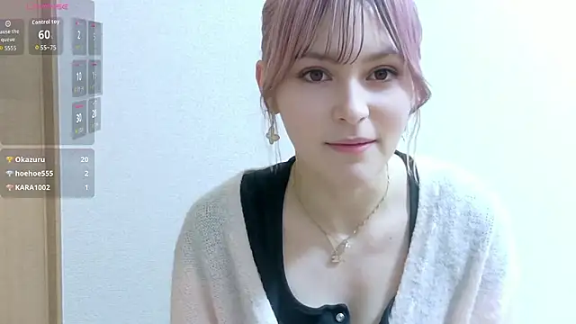 Snapshot of e_ri_ka93 chatting on May 13, 2026, 2:14 pm e ri ka93 online show from May 13, 2026, 2:14 pm