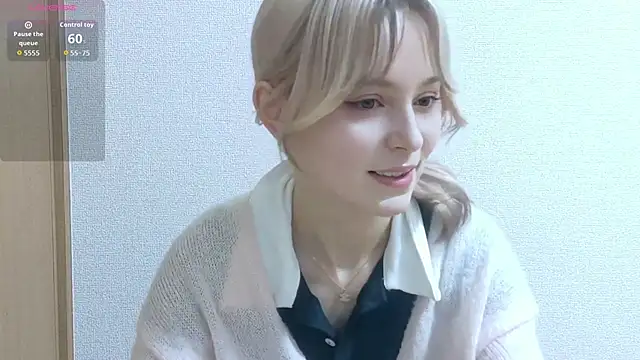 Snapshot of e_ri_ka93 chatting on May 31, 2026, 10:44 am e ri ka93 online show from May 31, 2026, 10:44 am