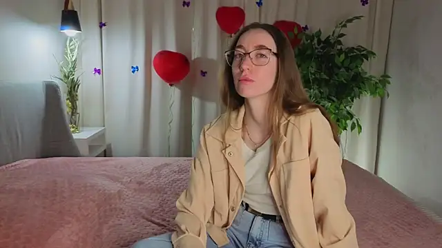 BuenaKaawa online show from February 14, 2026, 1:02 am