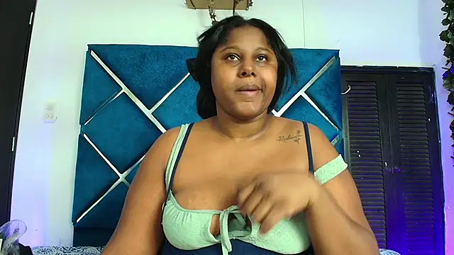 AlexaRousse4u online show from June 4, 2026, 9:54 pm