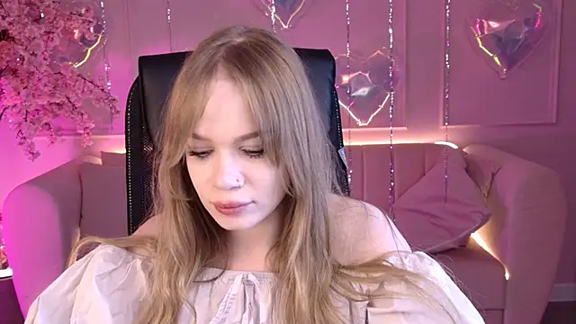 Snapshot of AmyNox chatting on February 16, 2026, 5:58 am AmyNox online show from February 16, 2026, 5:58 am