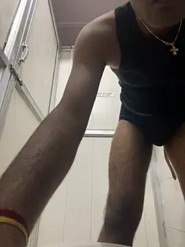 Dazzling dude online show from February 17, 2026, 6:14 pm