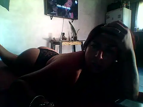 Micaela777 online show from February 18, 2026, 5:09 pm