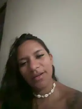 Snapshot of amara_wet04 chatting on June 18, 2026, 3:18 am amara wet04 online show from June 18, 2026, 3:18 am