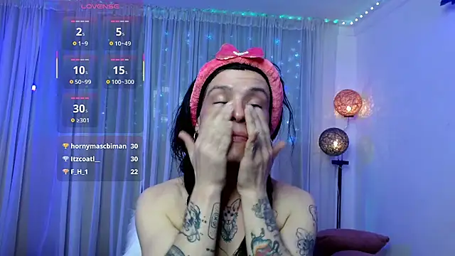 Snapshot of DanniHotBoy02 chatting on April 30, 2026, 7:09 pm DanniHotBoy02 online show from April 30, 2026, 7:09 pm